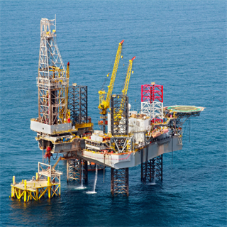 oil drilling ocean rig