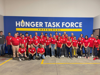 Hydrite Helps volunteer event at Hunger Task Force